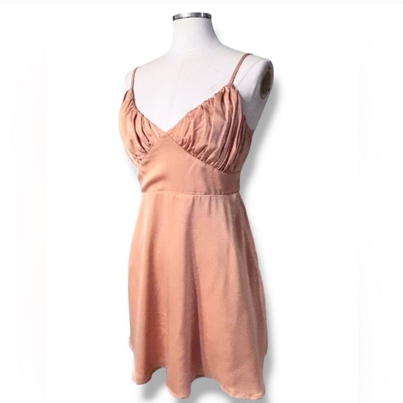 ENDLESS BLU Satin Ruched Mini Skater Dress in Apricot Orange Size Medium - Picture 11 of 11